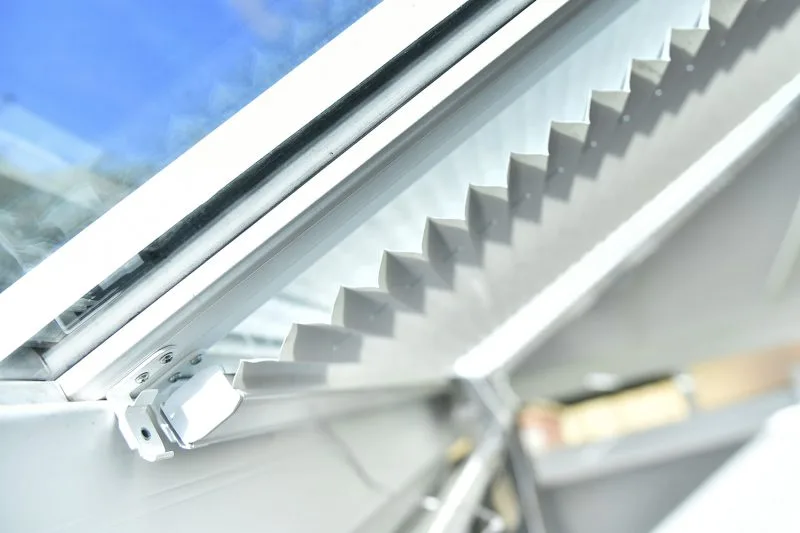 Tensioned & Roof Pleated Blinds